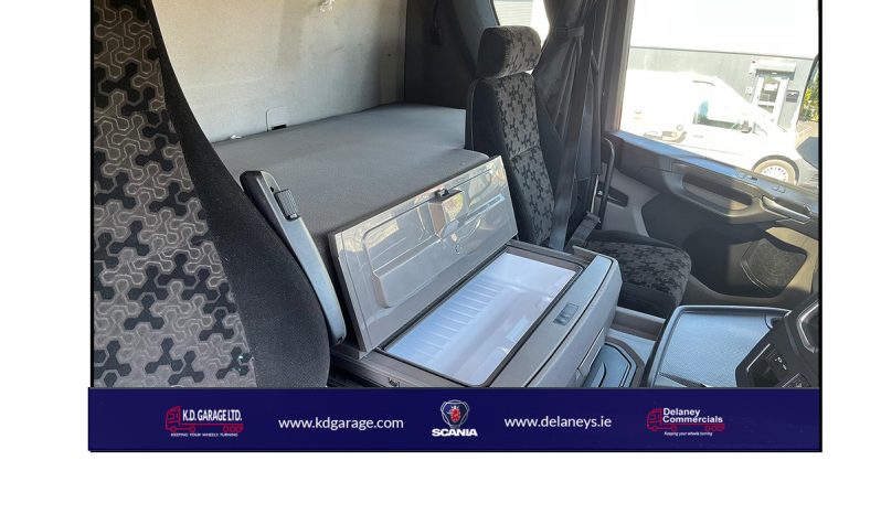 2019 Scania G320 4×2 Curtainsider For Sale full